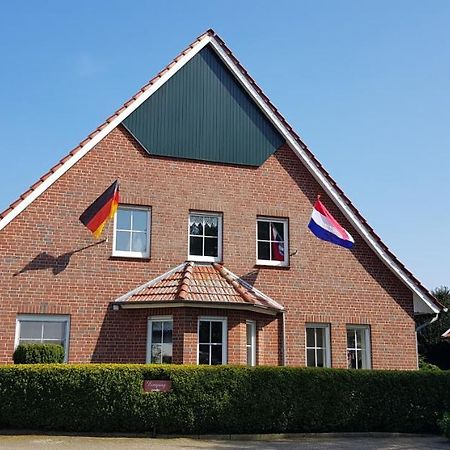 Ferienbauernhof De Slaaphoeve 엠리크하임 외부 사진